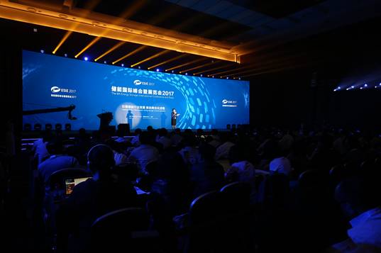 “儲(chǔ)能?chē)?guó)際峰會(huì)暨展覽會(huì)2017”在國(guó)家會(huì)議中心?北京隆重開(kāi)幕