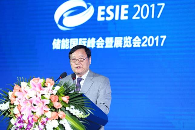 中國(guó)科學(xué)院院士／中國(guó)電力科學(xué)研究院名譽(yù)院長(zhǎng)周孝信致辭