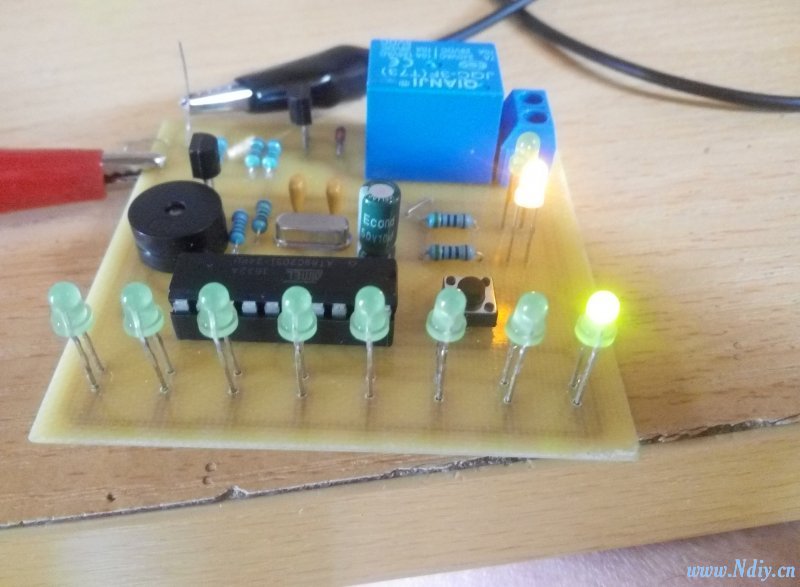 充電機定時器電路板圖