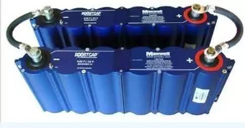 超級(jí)電容作為整個(gè)備份直流穩(wěn)壓電源封包的一個(gè)組成部分