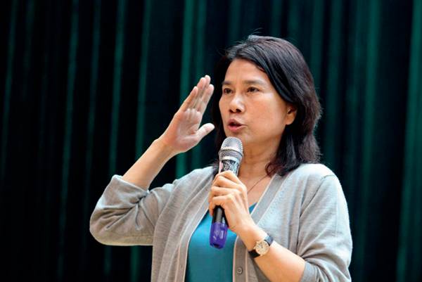 董明珠以個(gè)人名義壓上自己的全部身家,強(qiáng)勢(shì)入股珠海銀隆 董明珠以個(gè)人名義壓上自己的全部身家,強(qiáng)勢(shì)入股珠海銀隆