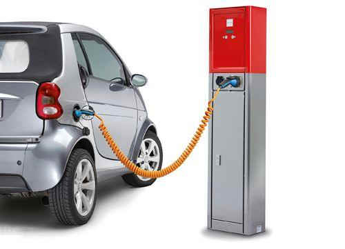 福州今年建3400個電動汽車大功率充電機(jī)樁，新住宅配建停車位應(yīng)100%建充電設(shè)施或預(yù)留安裝條件